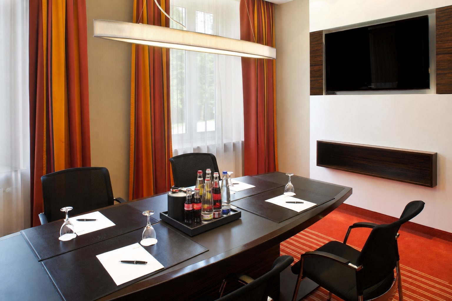 Studierzimmer Justus von Liebig im INSPIRA für Einzelgespräche und Kleingruppen